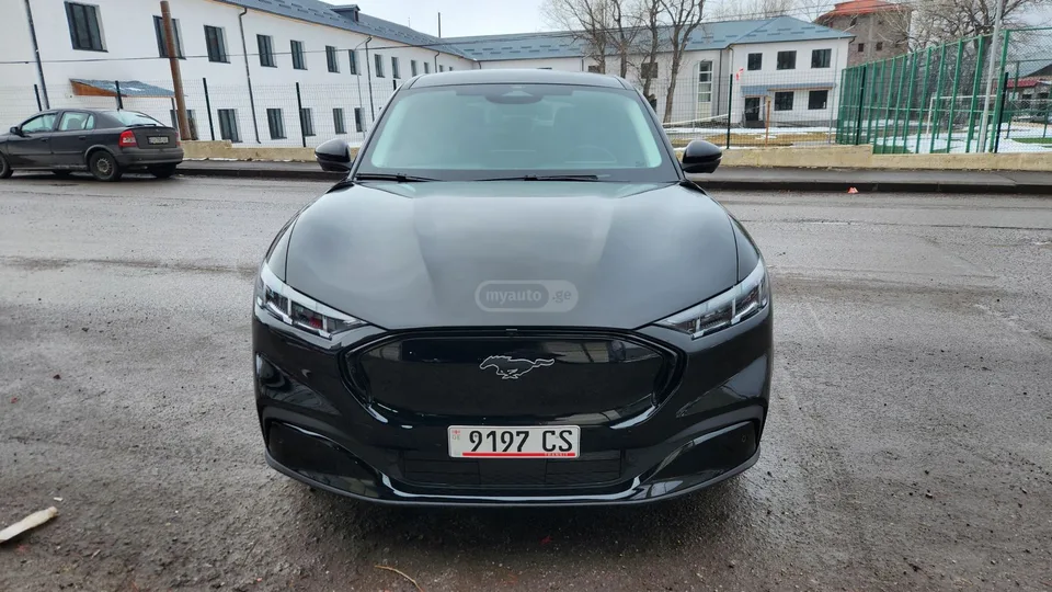 Ford Mustang Mach-E Premium 2025 — миниатюра 2
