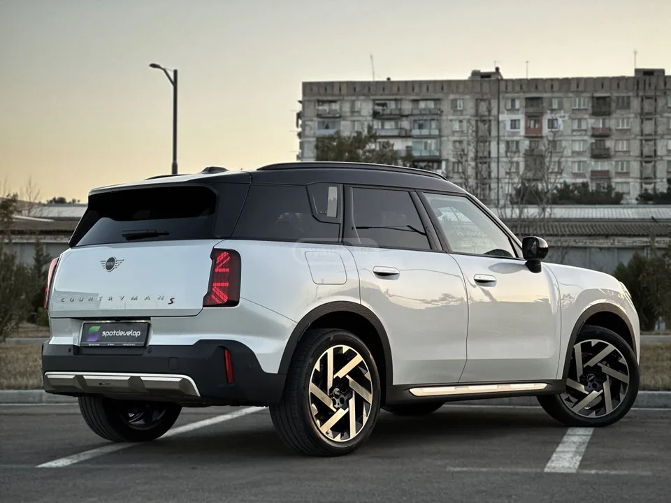 MINI Countryman S ALL4 2024 — миниатюра 3