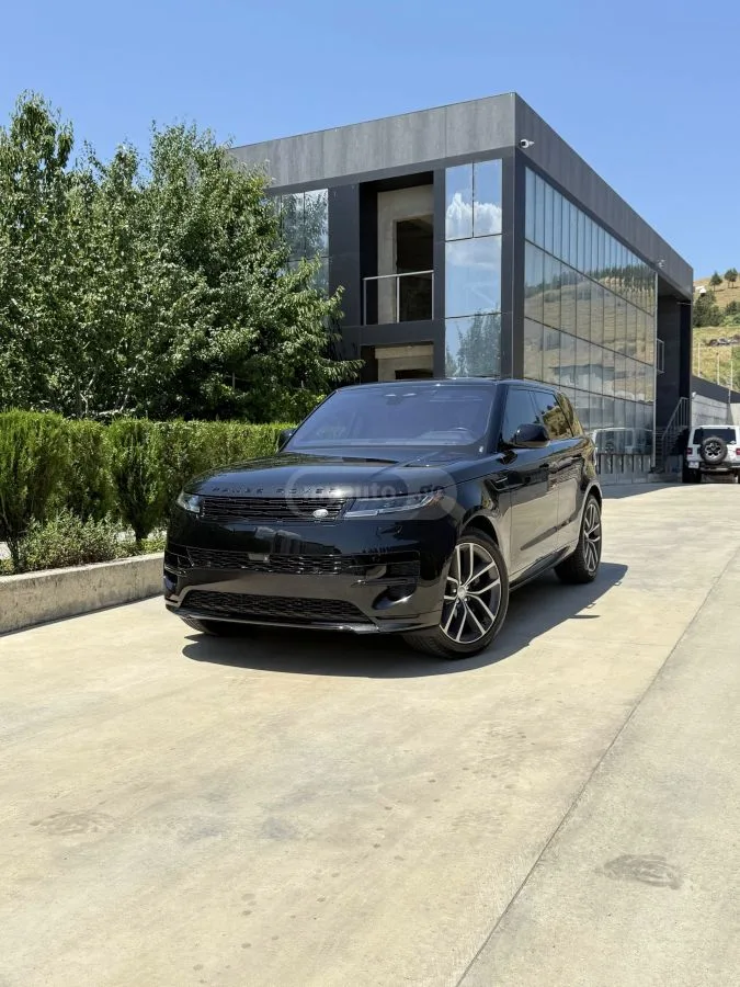 Land Rover Range Rover Sport P400 SE Dynamic 2023 — фото 1, купить с доставкой в Москву