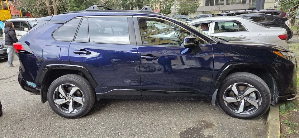Toyota RAV 4 2025 — миниатюра 2