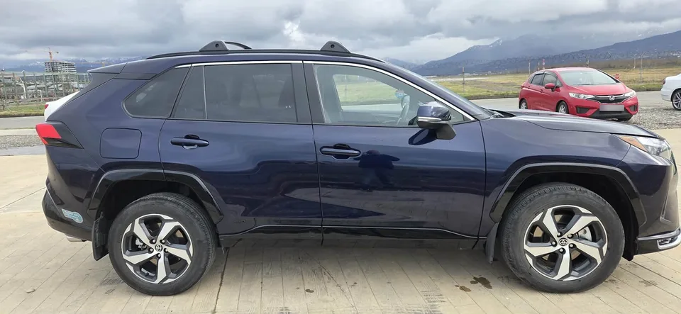 Toyota RAV 4 2025 — миниатюра 3