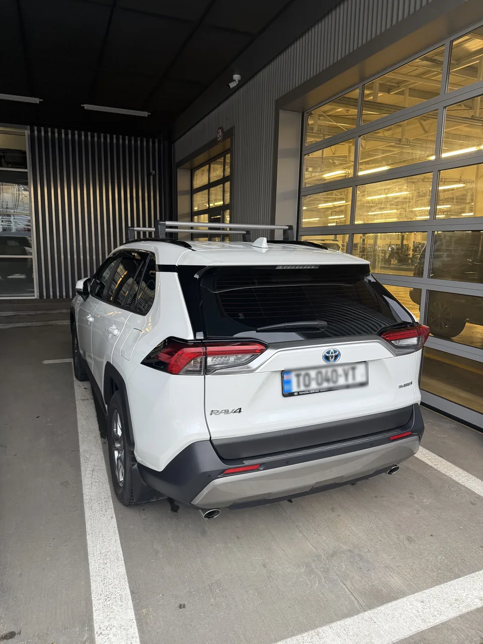 Toyota RAV 4 2025 — миниатюра 2