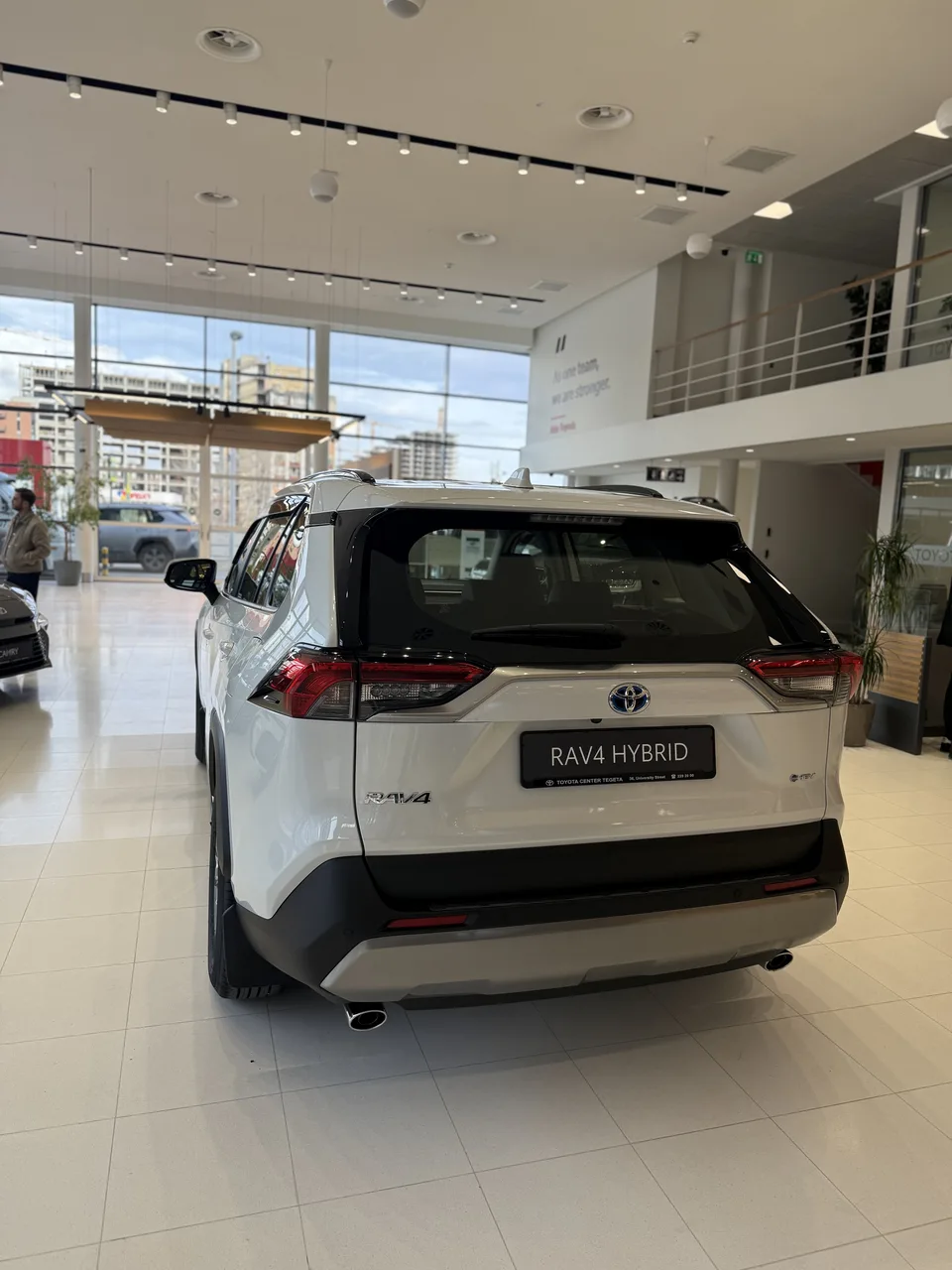Toyota RAV 4 2025 — миниатюра 5