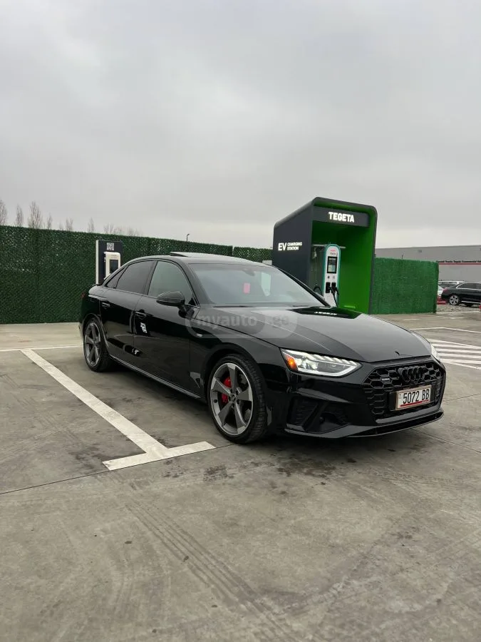 Audi A4 45 S line Premium 4dr All-Whee 2023 — фото 1, купить с доставкой в Москву