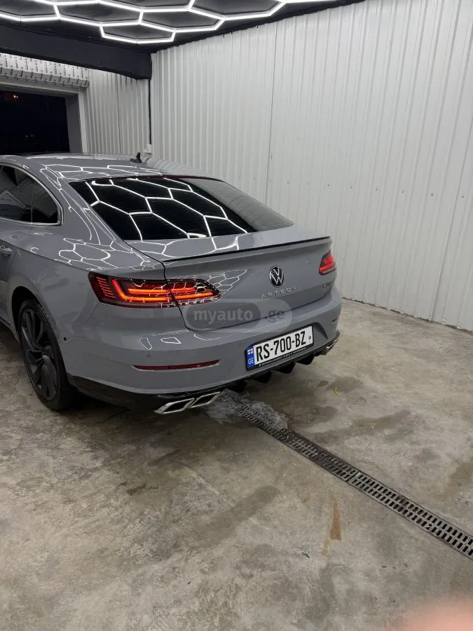 Volkswagen Arteon R 2023 — миниатюра 3