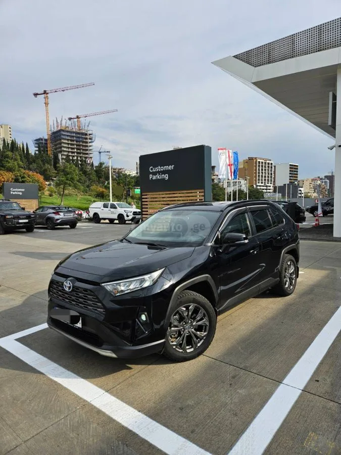 Toyota RAV 4 Centris 2024 — миниатюра 2