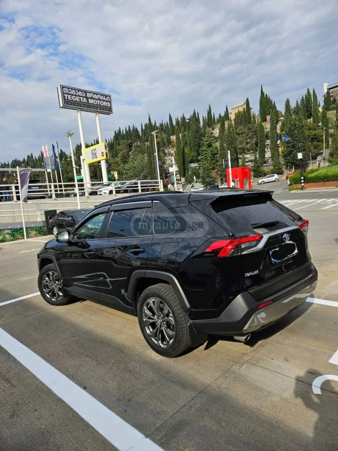 Toyota RAV 4 Centris 2024 — миниатюра 3