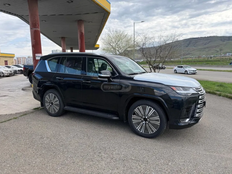 Lexus LX 600 2025 — миниатюра 2