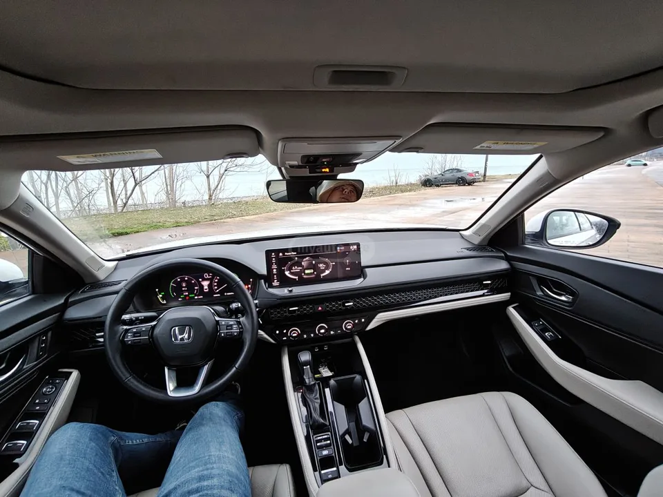 Honda Accord Touring 2024 — миниатюра 4