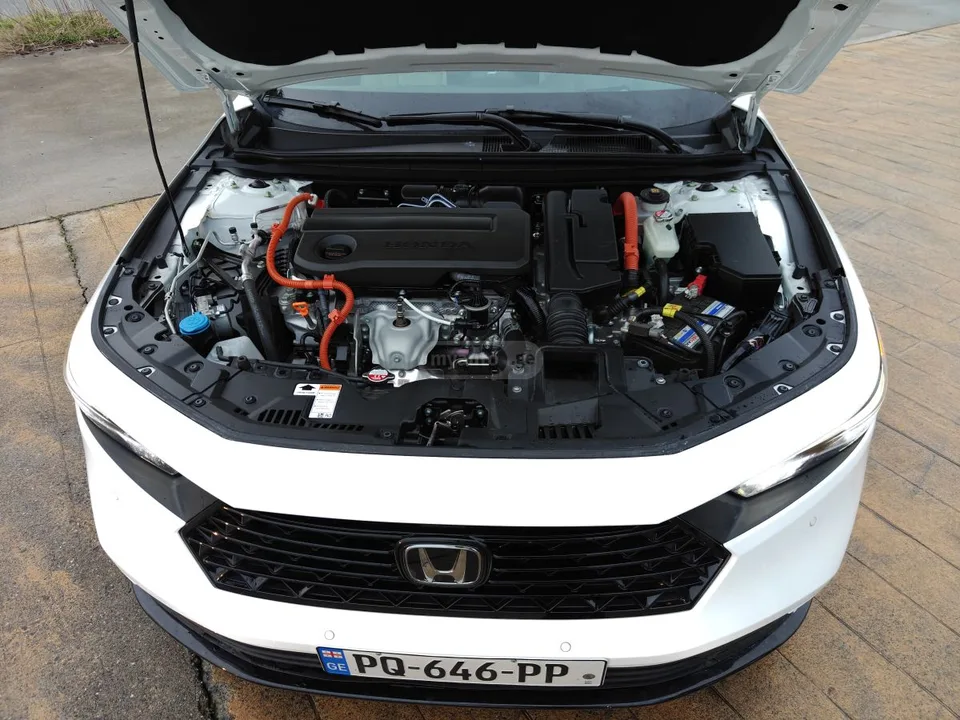 Honda Accord Touring 2024 — миниатюра 5