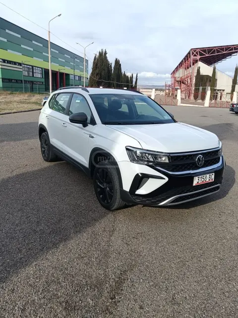 Volkswagen Taos 2022 купить в Москве