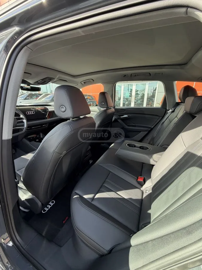 Audi E-Tron Q6 E-Tron 2025 — миниатюра 3