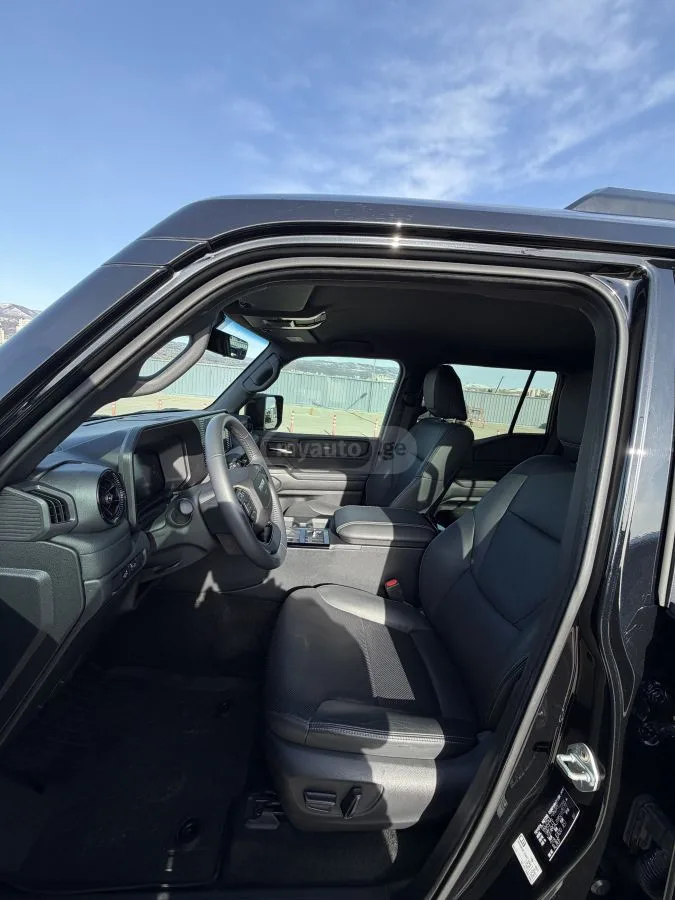 Toyota Land Cruiser Prado 2024 — миниатюра 4