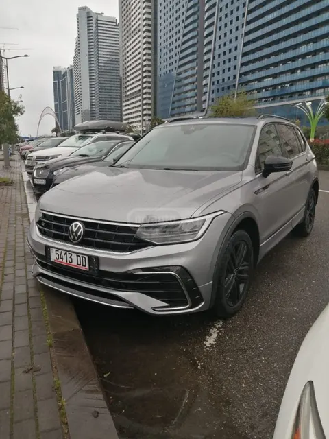 Volkswagen Tiguan 2022 купить в Москве