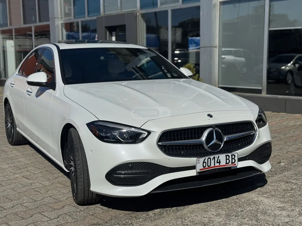 Mercedes-Benz C 300 2023 — миниатюра 2