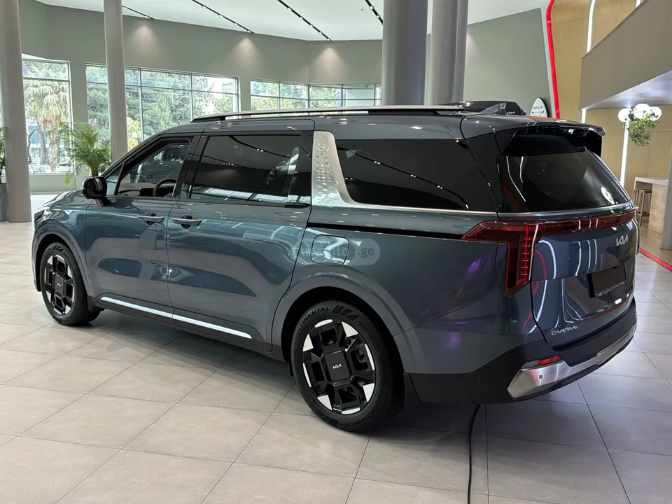Kia Carnival 2024 — миниатюра 3