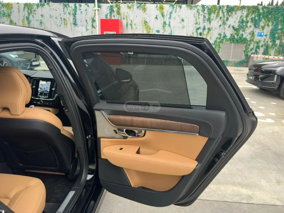 Volvo S 90 2023 — миниатюра 5