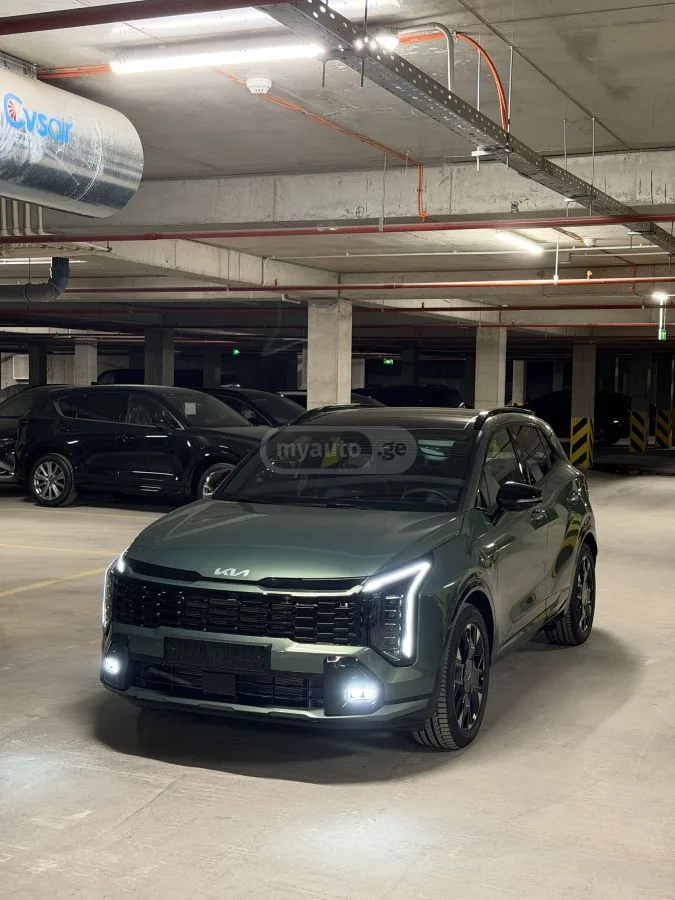 Kia Sportage ПРОХОДНОЙ 156 Л.С 2025 — фото 1, купить с доставкой в Москву