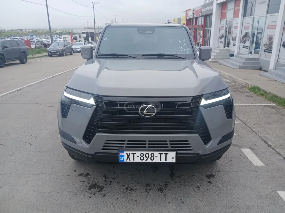 Lexus GX 550 2026 — фото 1, купить с доставкой в Москву