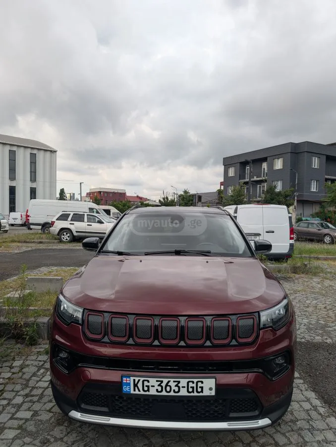 Jeep Compass Latitude 4dr 4x4 Automatic 2022 — миниатюра 2
