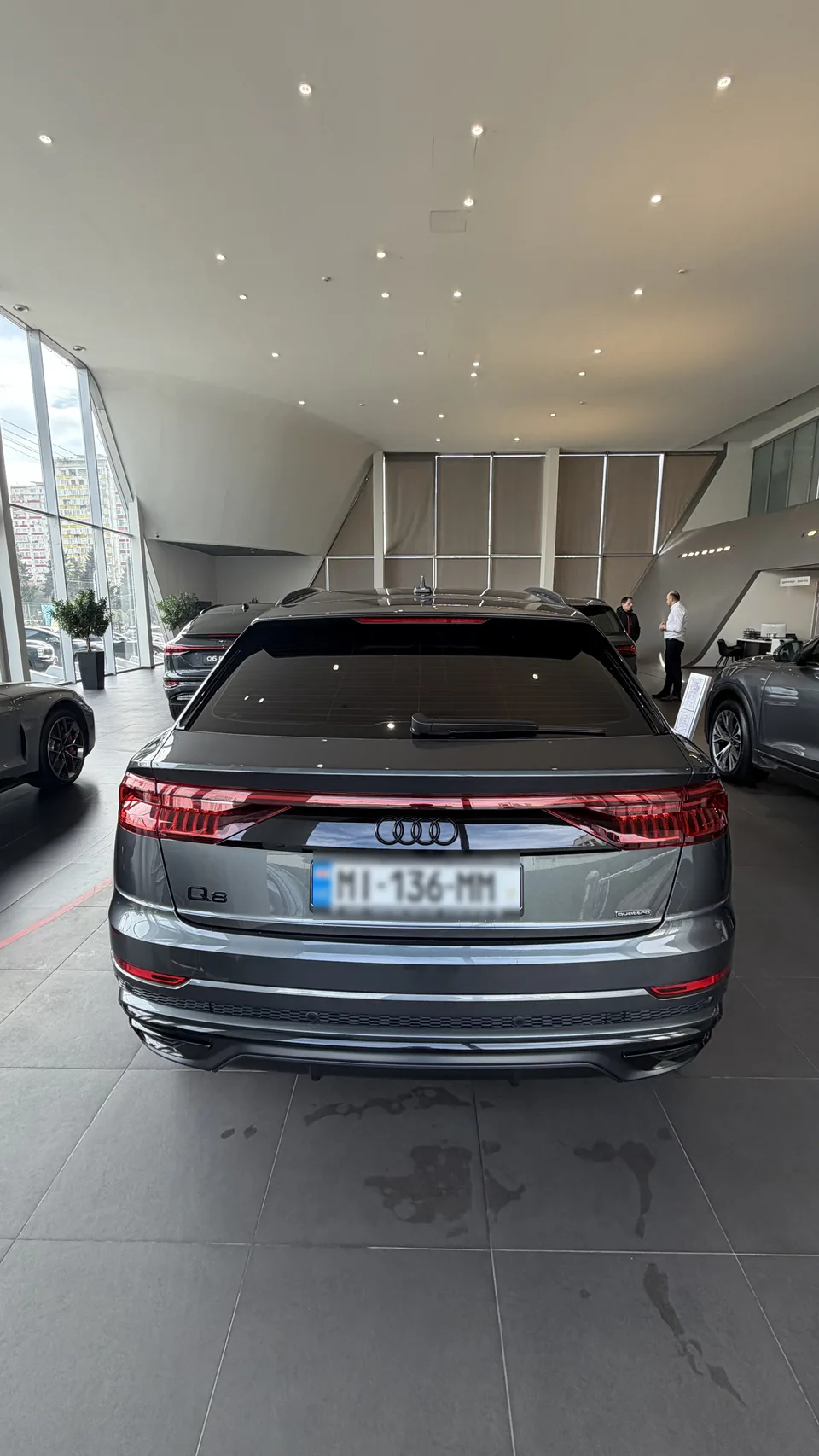Audi Q8 2023 — миниатюра 5