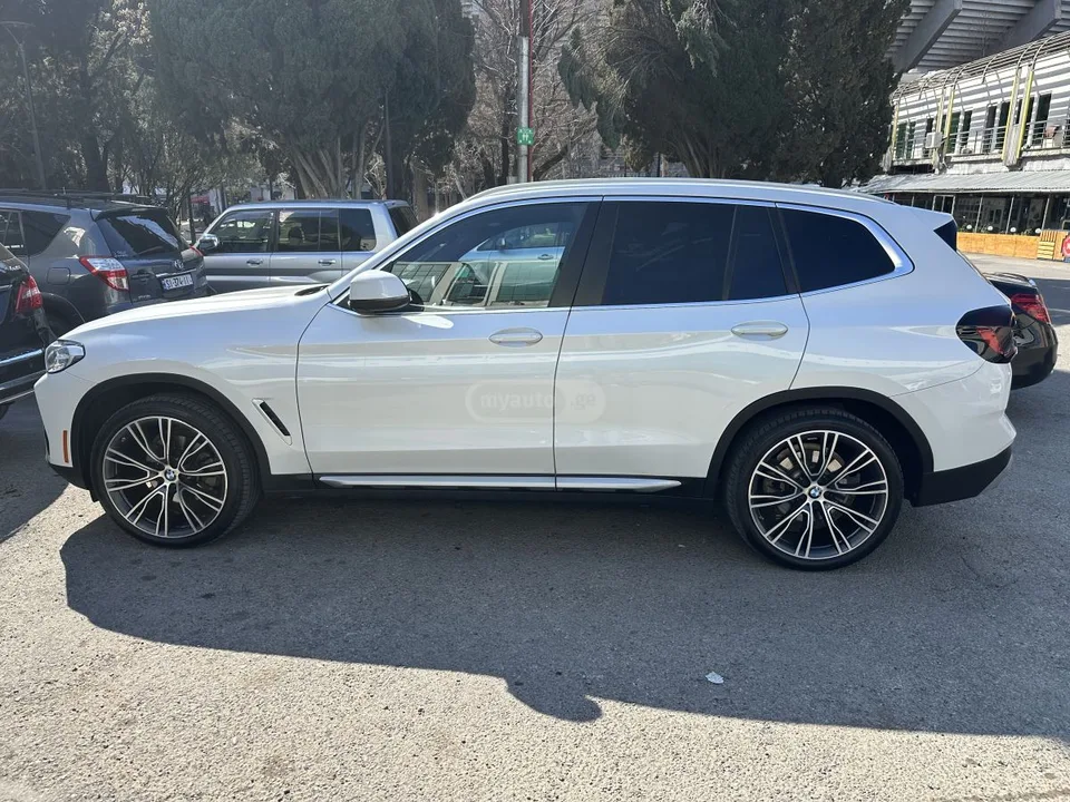 BMW X3 sDrive30i 4dr 4x2 Sports Activ 2022 — миниатюра 2