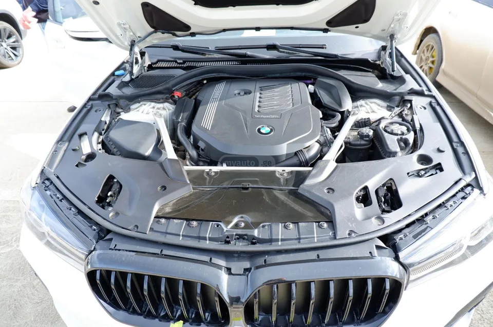 BMW 540 2023 — миниатюра 5