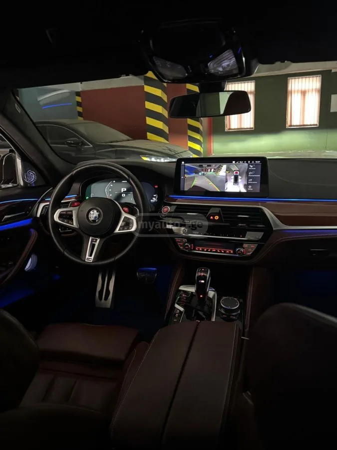 BMW M5 Base 4dr All-Wheel Drive Sedan 2023 — миниатюра 5