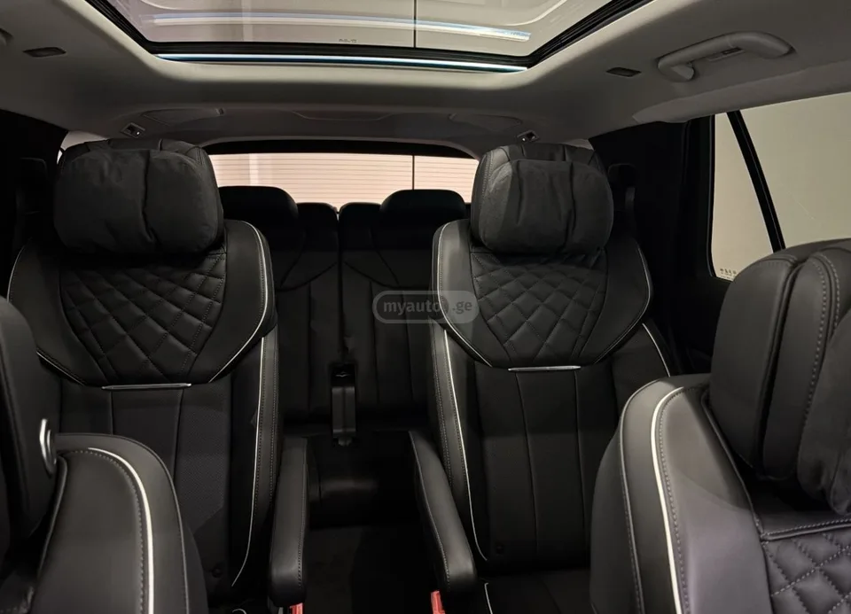 Hongqi E-HS9 2024 — миниатюра 4