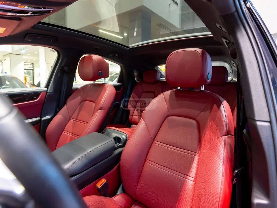 Porsche Cayenne Coupe 2022 — миниатюра 5