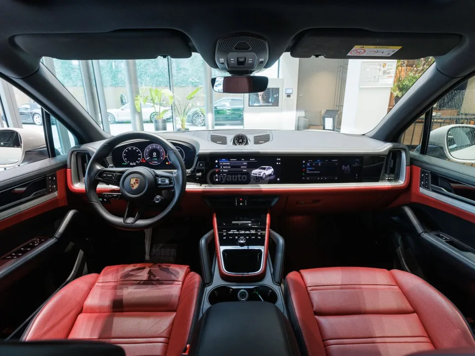 Porsche Cayenne 2024 — миниатюра 5