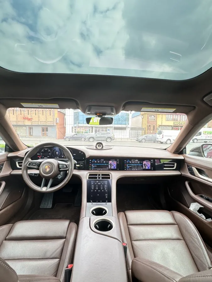 Porsche Taycan 4 S 2022 — миниатюра 4