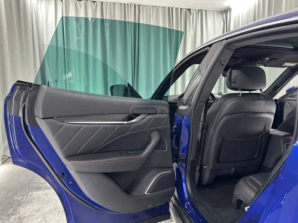 Maserati Levante 2022 — миниатюра 4