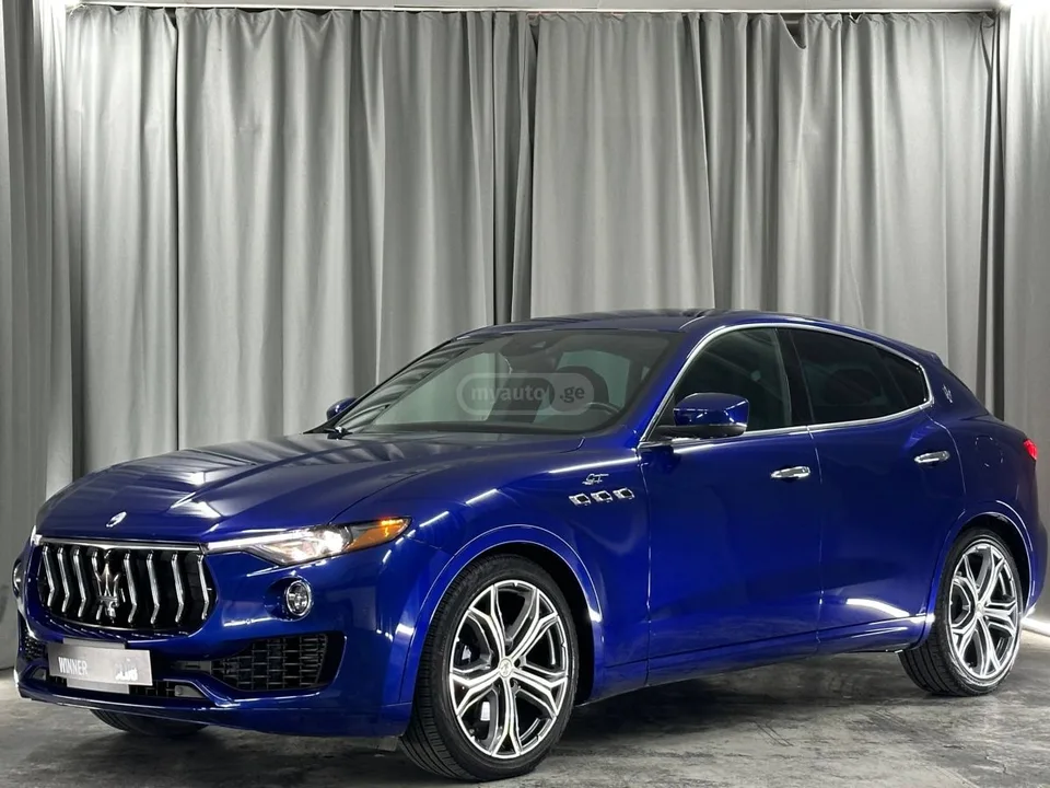 Maserati Levante 2022 — фото 1, купить с доставкой в Москву