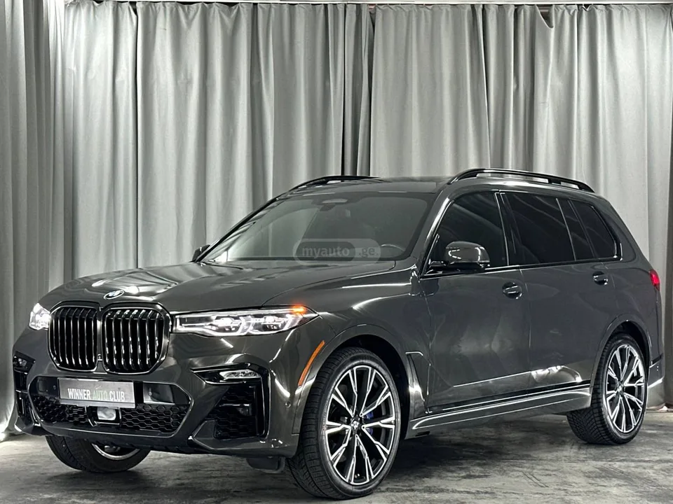 BMW X7 2022 — фото 1, купить с доставкой в Москву