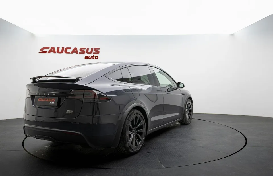 Tesla Model X Tesla Model X 2024 — миниатюра 5
