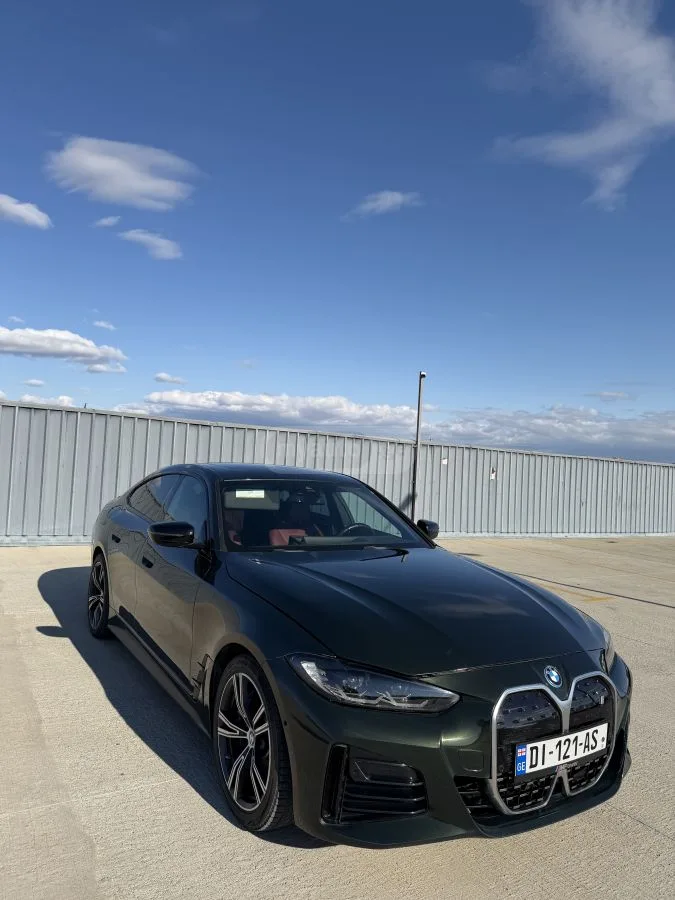 BMW 440 I4 2023 — миниатюра 2