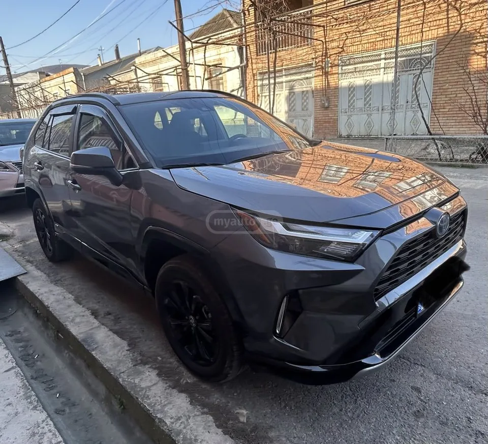 Toyota RAV 4 SE 4dr All-Wheel Drive CVT 2022 — фото 1, купить с доставкой в Москву