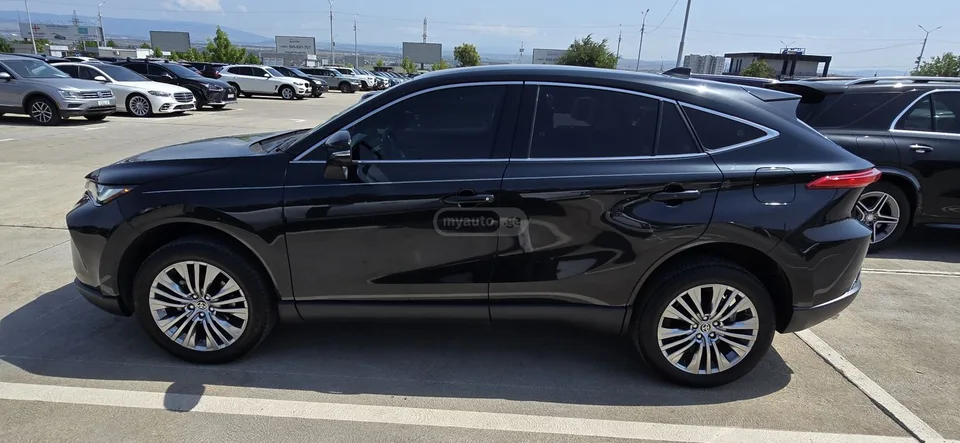 Toyota Venza Limited 2024 — миниатюра 3