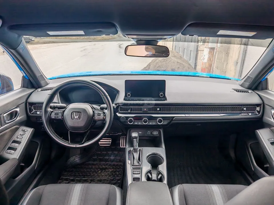 Honda Civic Sport Heachback 2022 — миниатюра 4