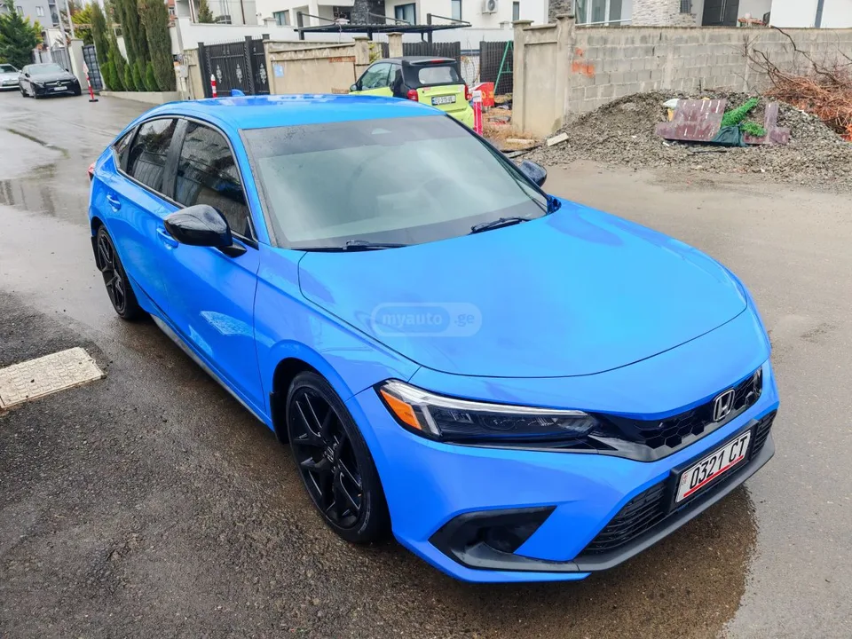 Honda Civic Sport Heachback 2022 — фото 1, купить с доставкой в Москву