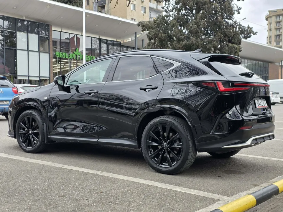 Lexus NX 350 F SPORT Handling 4dr All-Wheel 2022 — миниатюра 3