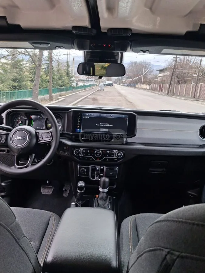 Jeep Wrangler 2025 — миниатюра 5