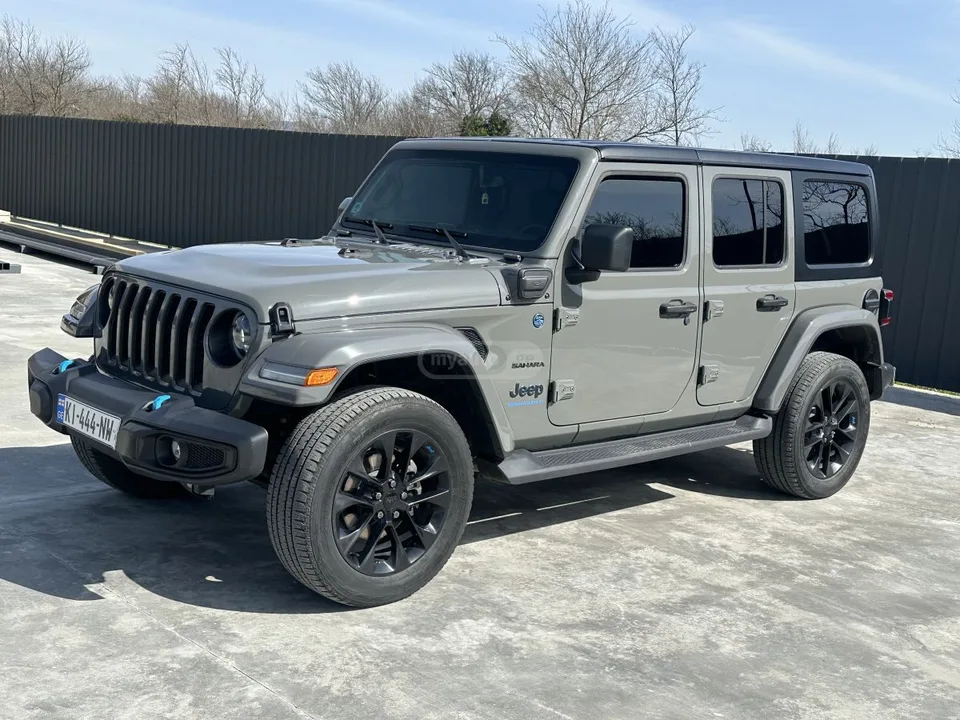 Jeep Wrangler 2023 — миниатюра 2
