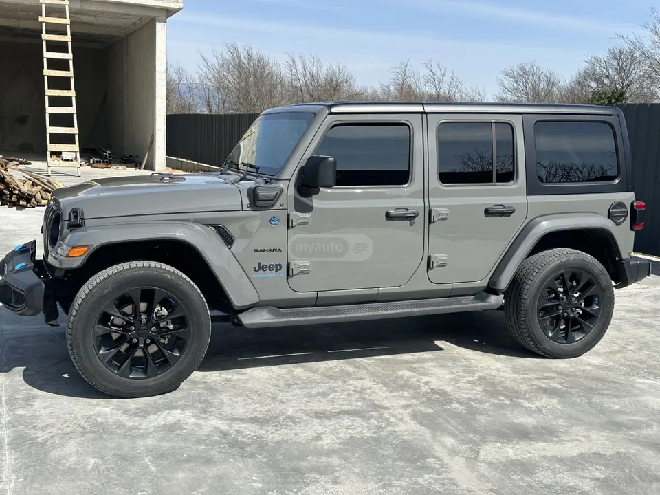 Jeep Wrangler 2023 — миниатюра 5