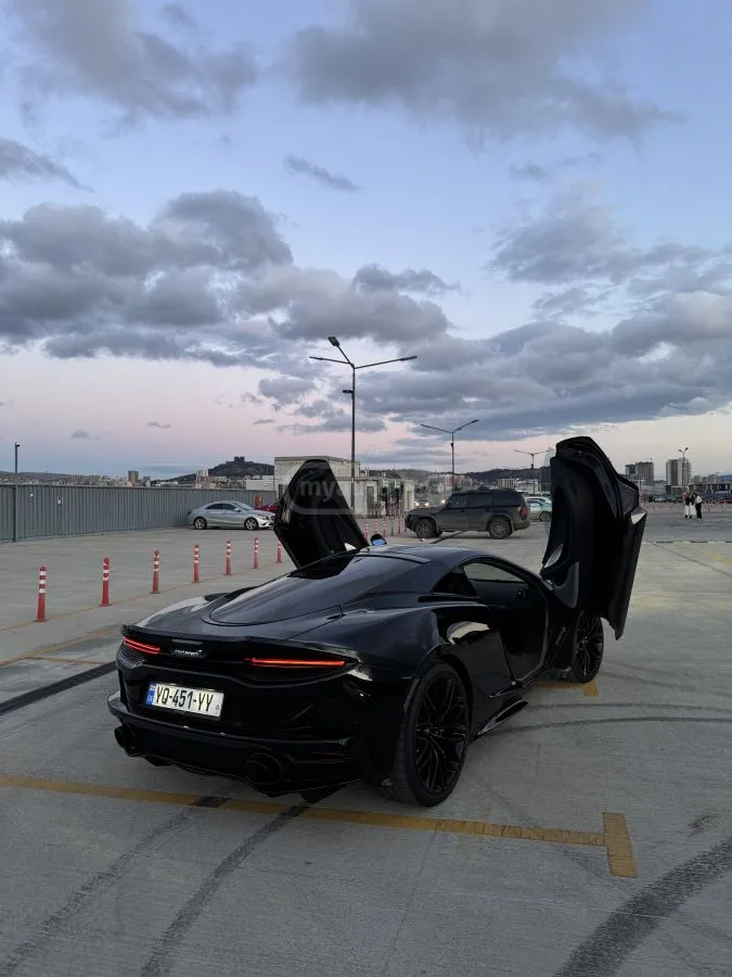McLaren GT 2022 — миниатюра 2