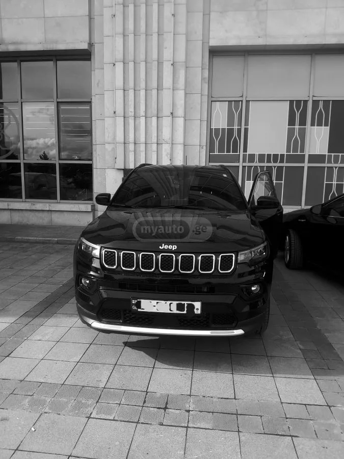 Jeep Compass LIMITED 44 2024 — фото 1, купить с доставкой в Москву
