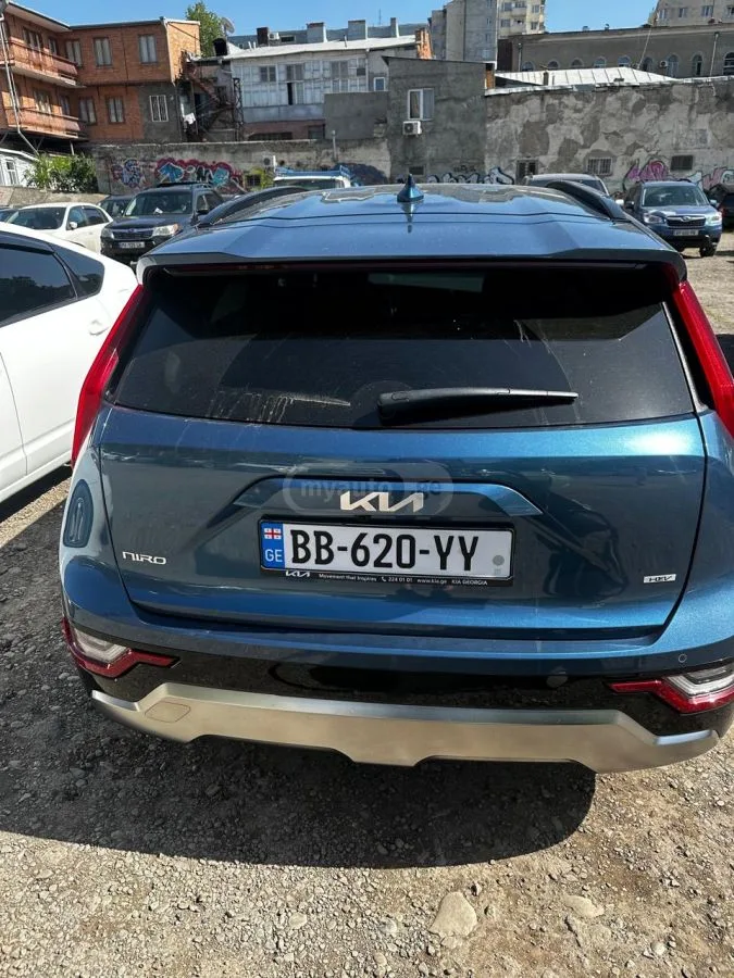Kia Niro 2023 — миниатюра 3