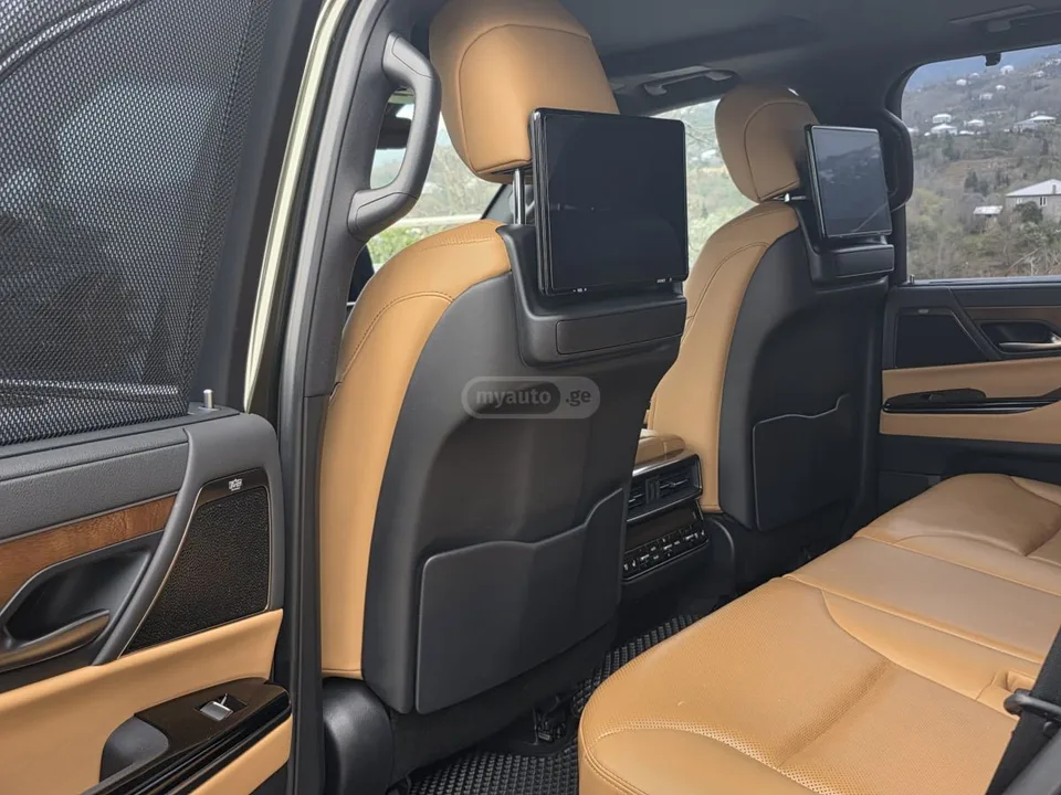 Lexus LX 500 2022 — миниатюра 5