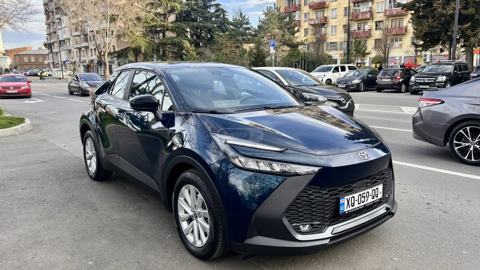 Toyota CHR 2024 — миниатюра 2